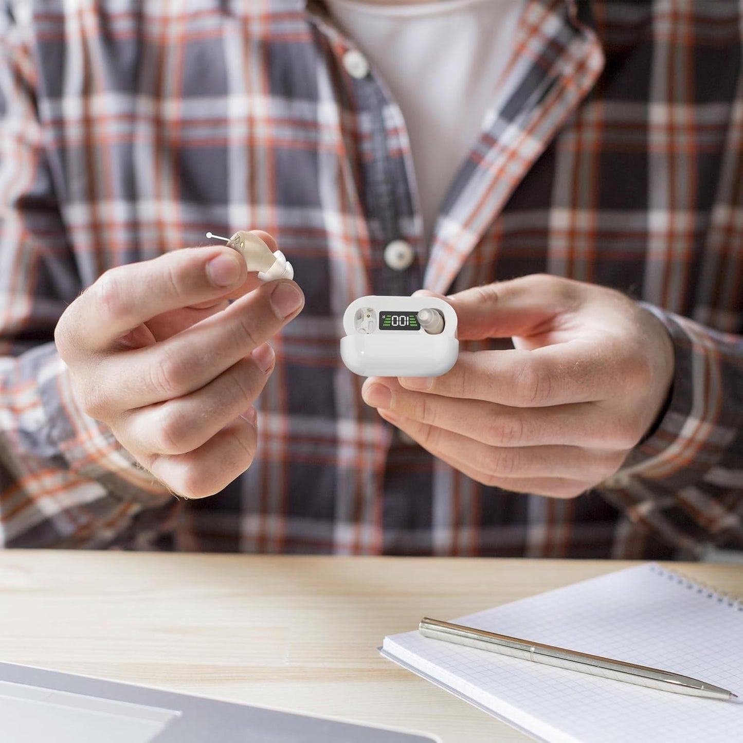 Digital Rechargeable Hearing Amplifiers with Charging Case, Invisible Hearing Amplifiers for Seniors, Long-Lasting Battery, Easy to Use (Beige)